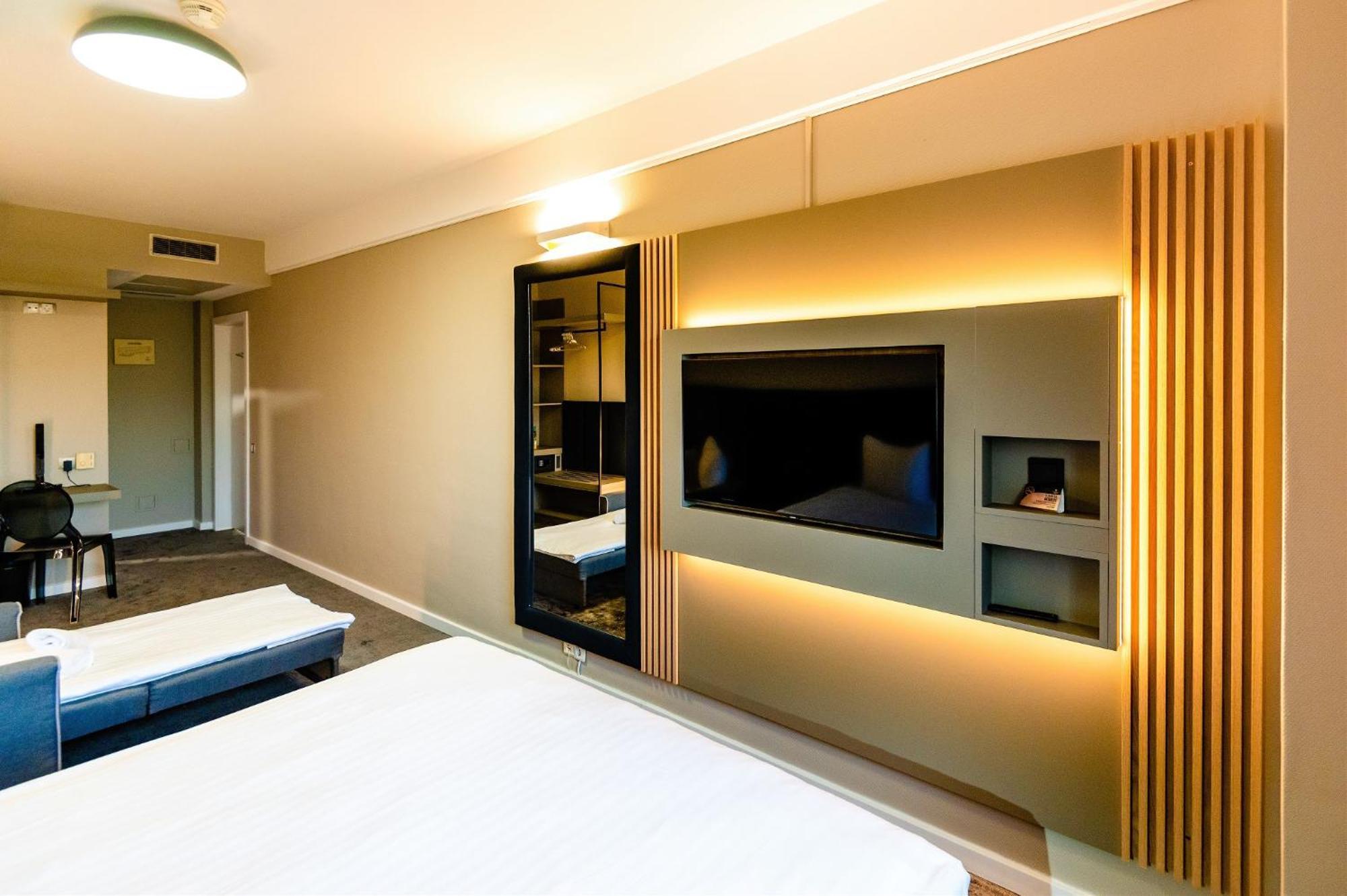 Business Hotel Conference Center & Spa Târgu-Mureş Zewnętrze zdjęcie