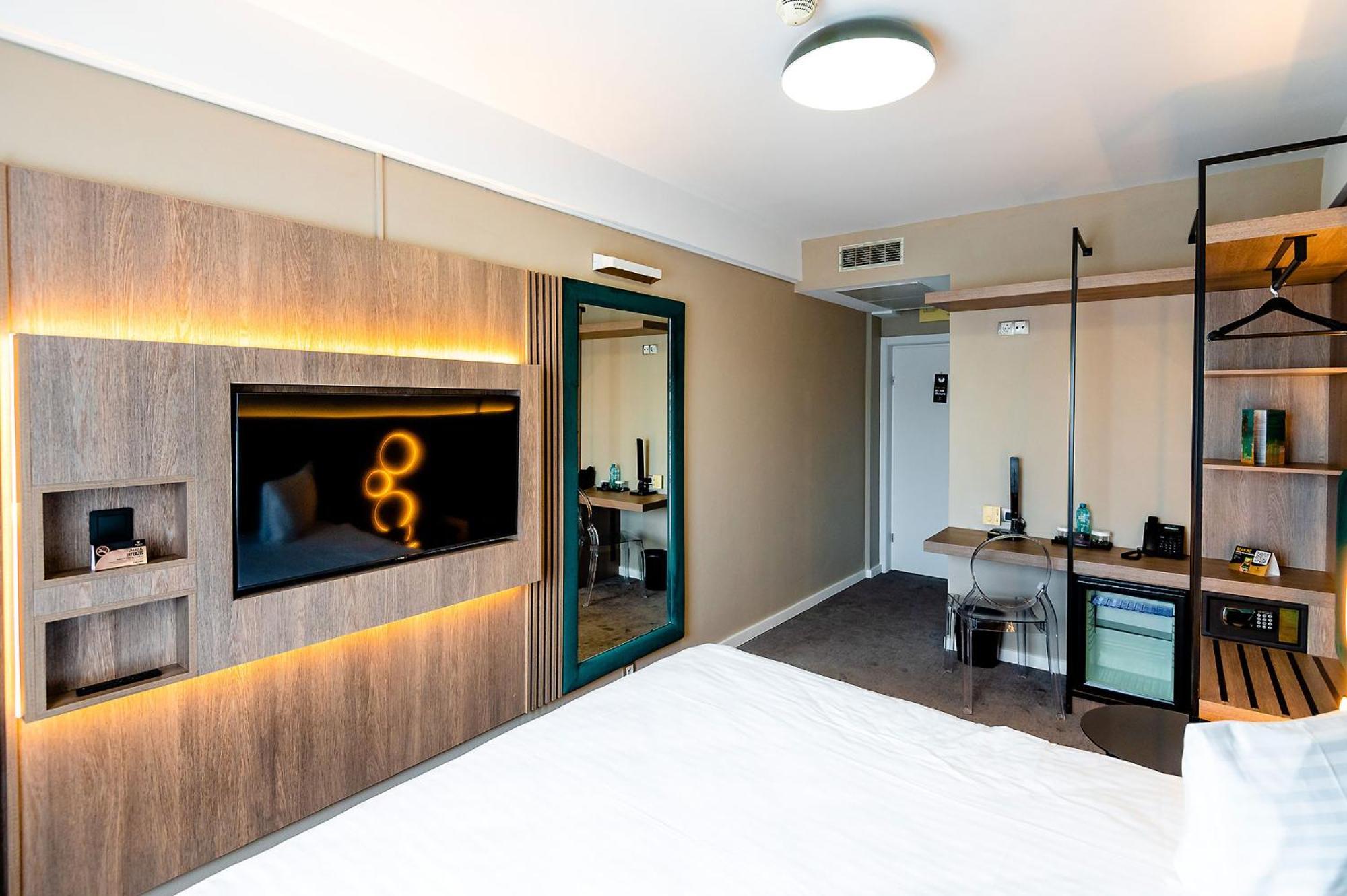 Business Hotel Conference Center & Spa Târgu-Mureş Zewnętrze zdjęcie