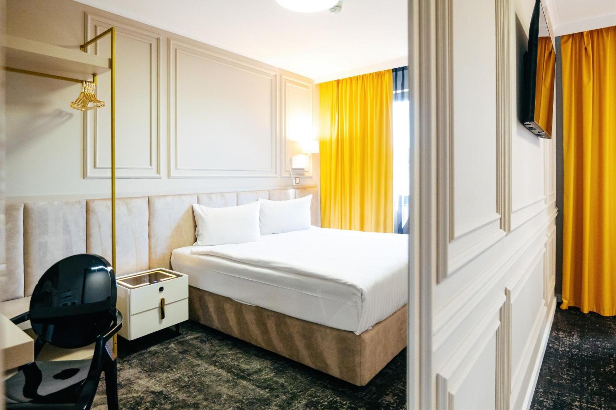 Business Hotel Conference Center & Spa Târgu-Mureş Zewnętrze zdjęcie