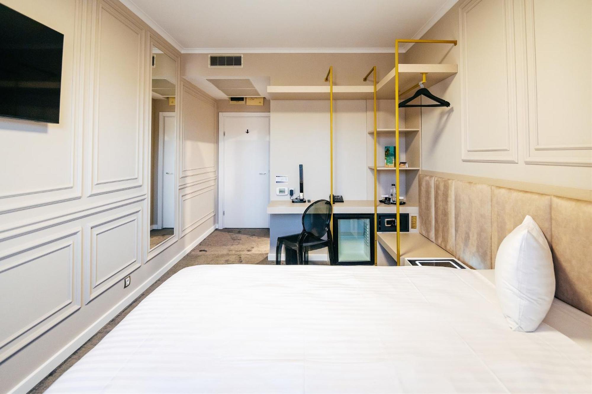 Business Hotel Conference Center & Spa Târgu-Mureş Zewnętrze zdjęcie