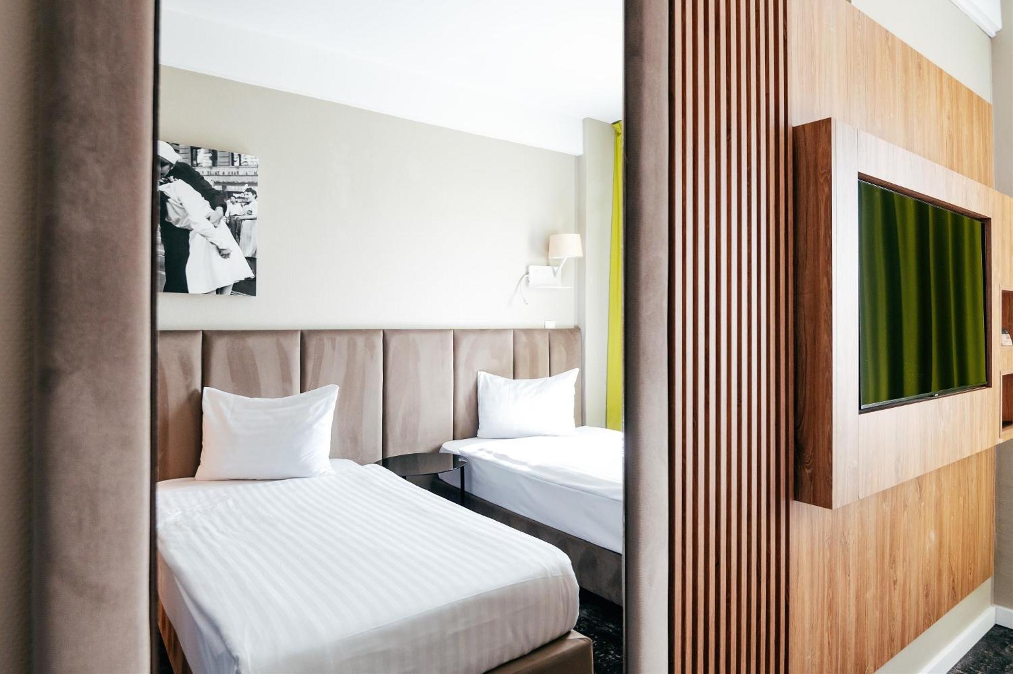 Business Hotel Conference Center & Spa Târgu-Mureş Zewnętrze zdjęcie